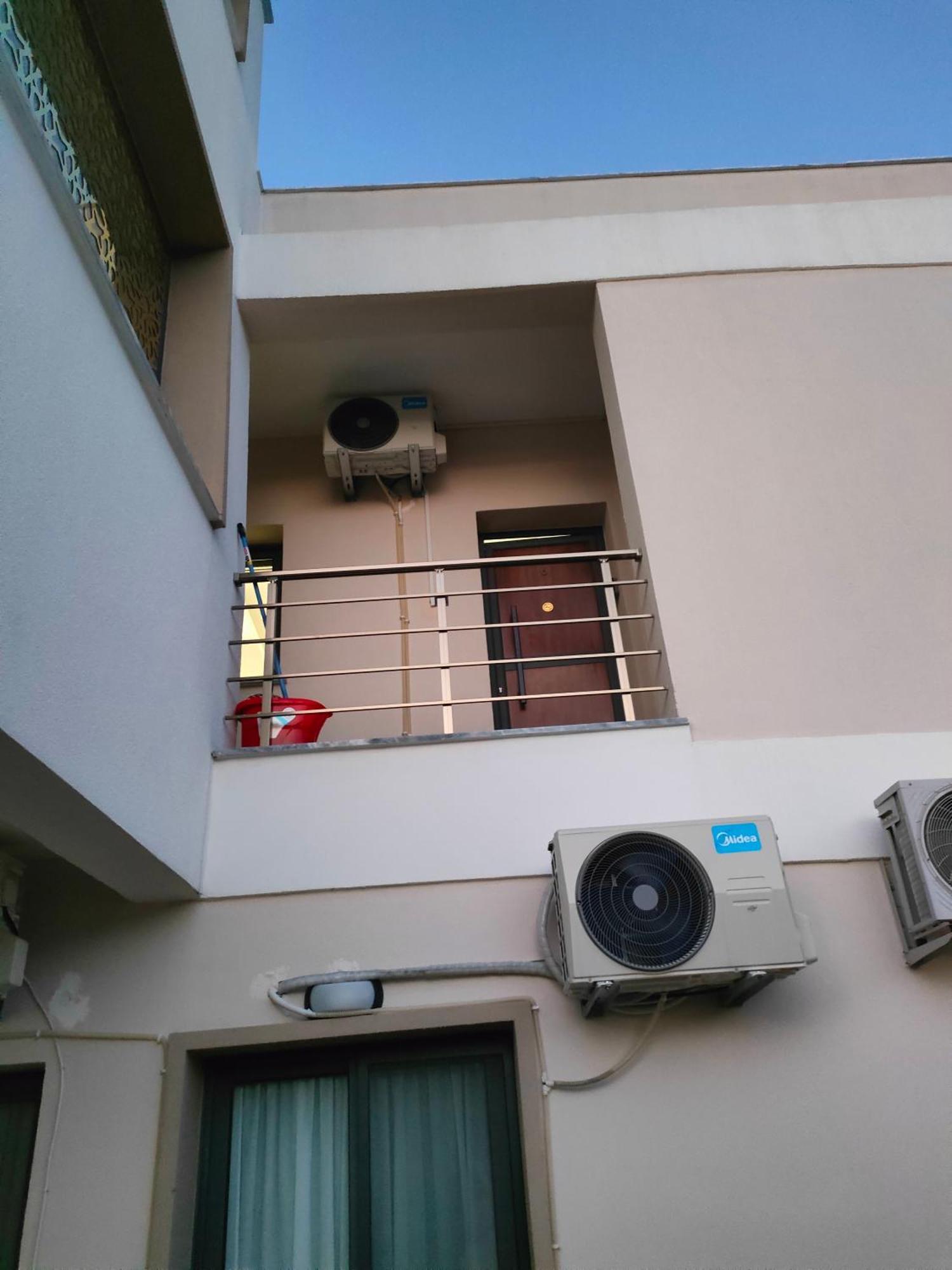 Esta Palm Living And Bedroom, 250 M From Διαμέρισμα *